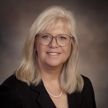 Dra. Carla Sunberg